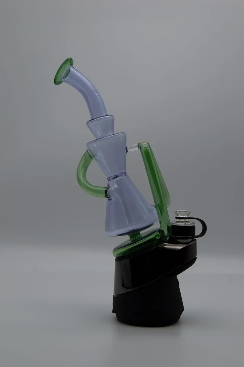 Puffco Peak glass attachment Wiidz Dark Elf installed facing west, showcasing its sleek design and intricate details in a scaled format.