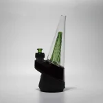 Puffco Peak glass Wiidz original 2.0 in vibrant green color, expertly installed, positioned facing east, showcasing its sleek design and functional aesthetic for an enhanced dabbing experience.