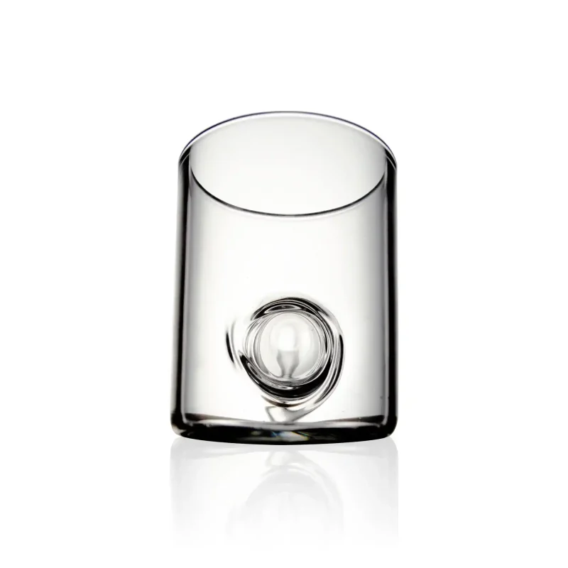 Puffco Proxy glass attachment featuring a Wiidz flat pipe design, oriented south, ideal for enhanced vaporization experiences.